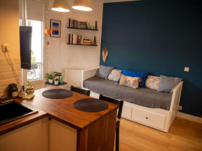 Modern Cosy Studio
